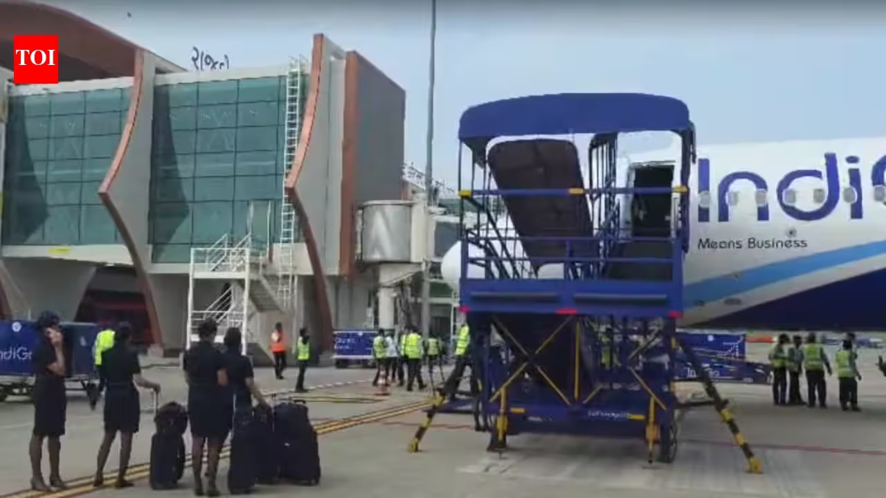 Dubai-Mumbai IndiGo Flight Diverts To Rajkot After Cargo Smoke Alert